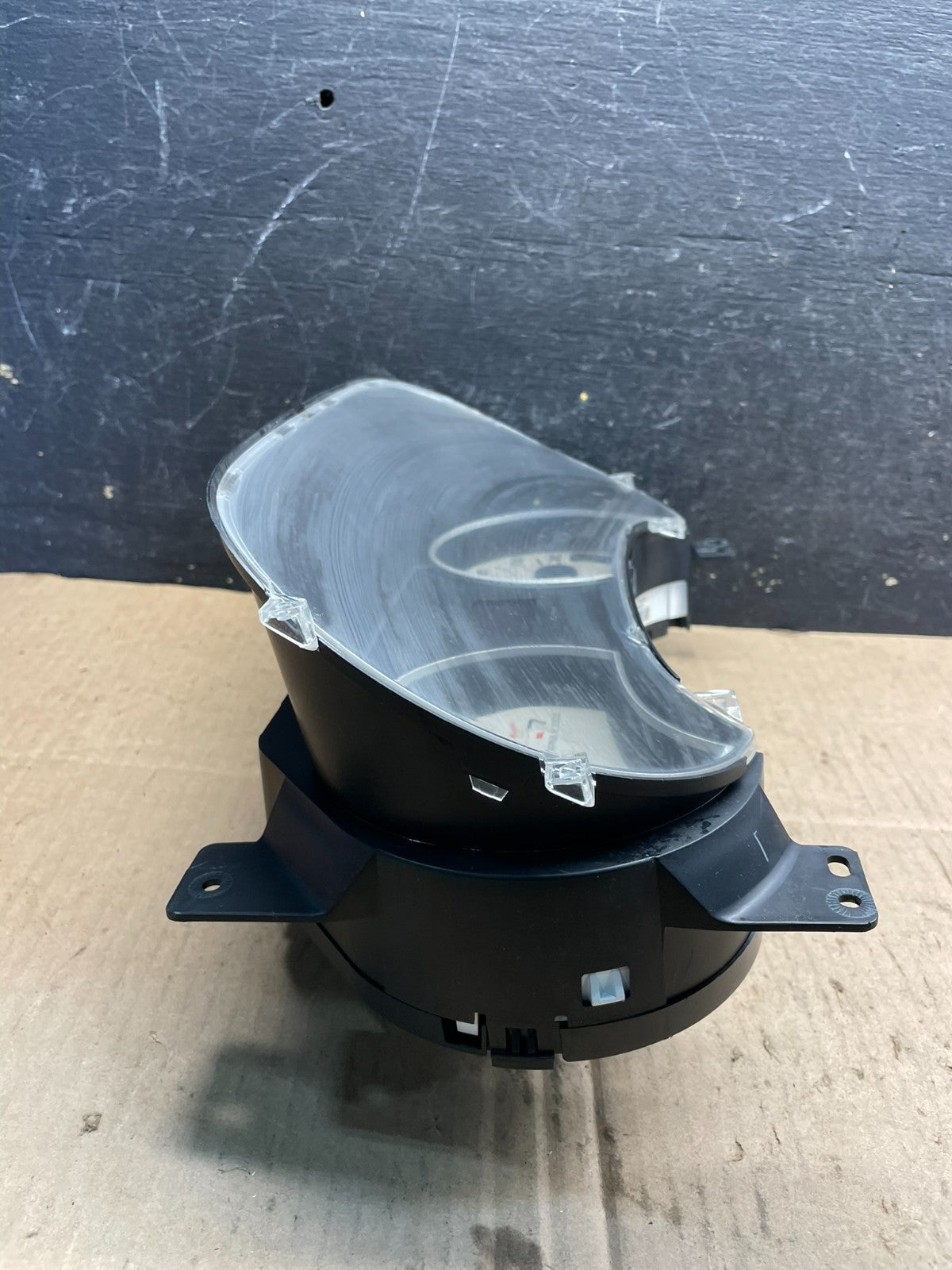2006 to 2007 Ford Explorer Speedometer Cluster Gauge T72841