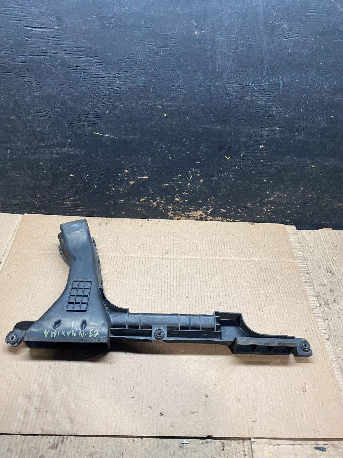 2009 to 2014 Nissan Maxima Upper Air Intake Duct  OEM w5714 DG4