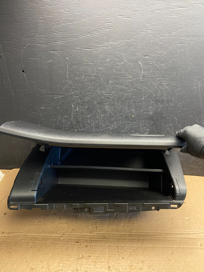 2013 to 2016 Ford Fusion Front Right Passenger Storage Glove Box AF2325 DG2