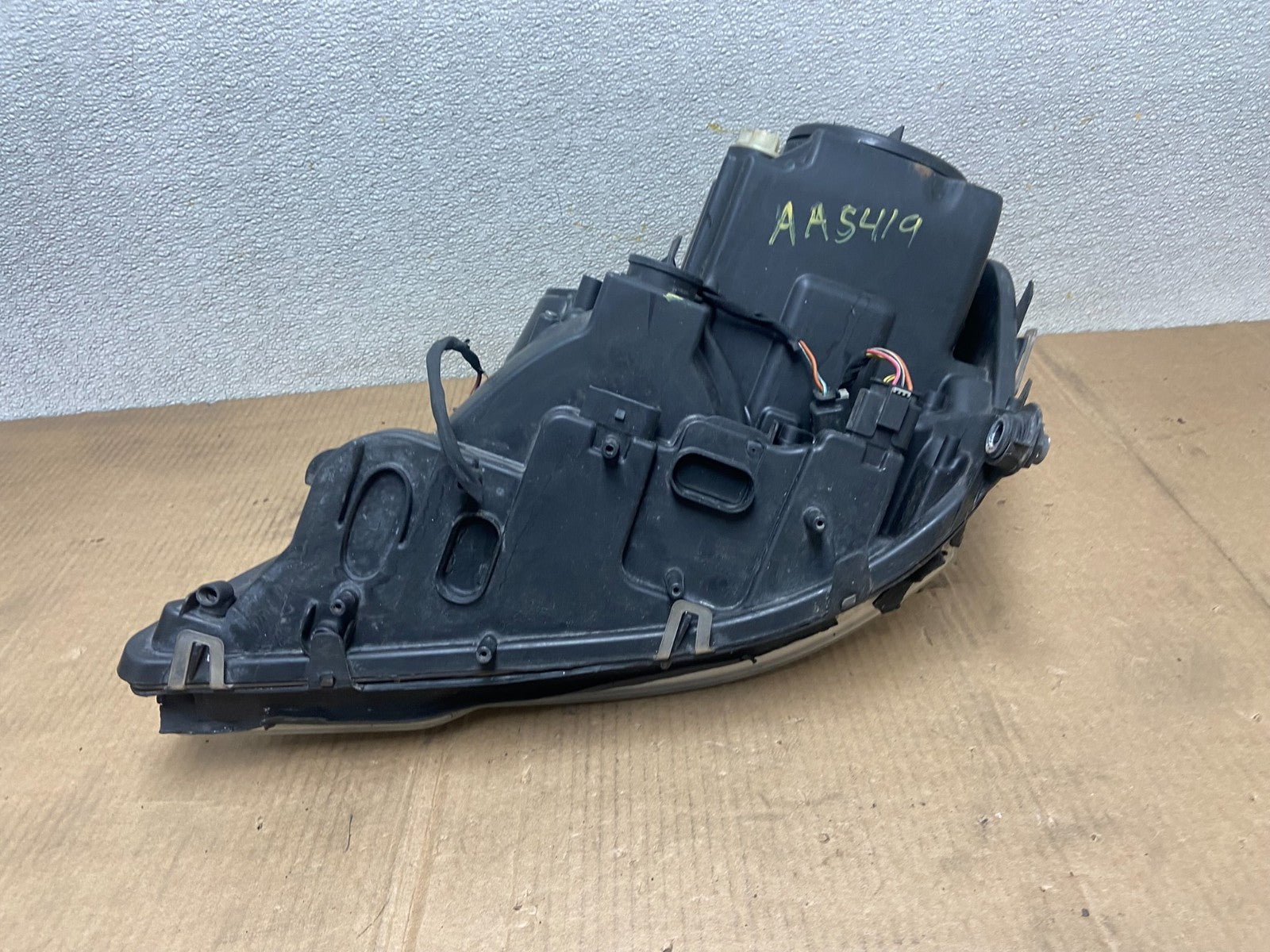 Halogen 2009-2011 Mercedes-Benz ML Class Right Passenger Headlight Oem AA5419 DW8