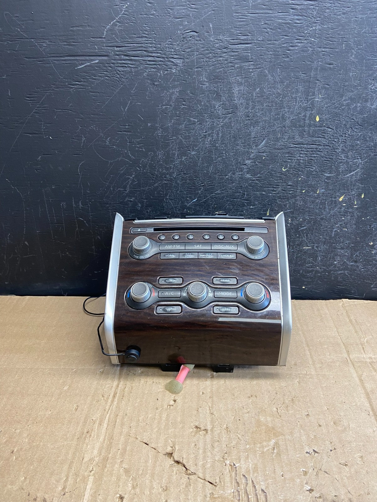 2013 to 2016 Nissan Pathfinder Radio Temperature Climate Control ae1815 DG0