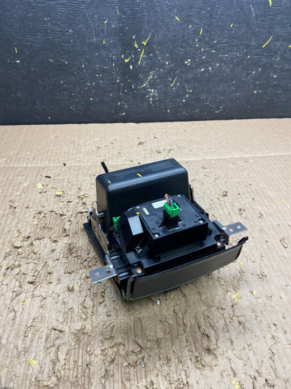 2009 to 2011 Honda Pilot AM FM CD Audio Radio Player Climate Control V7896 DG3