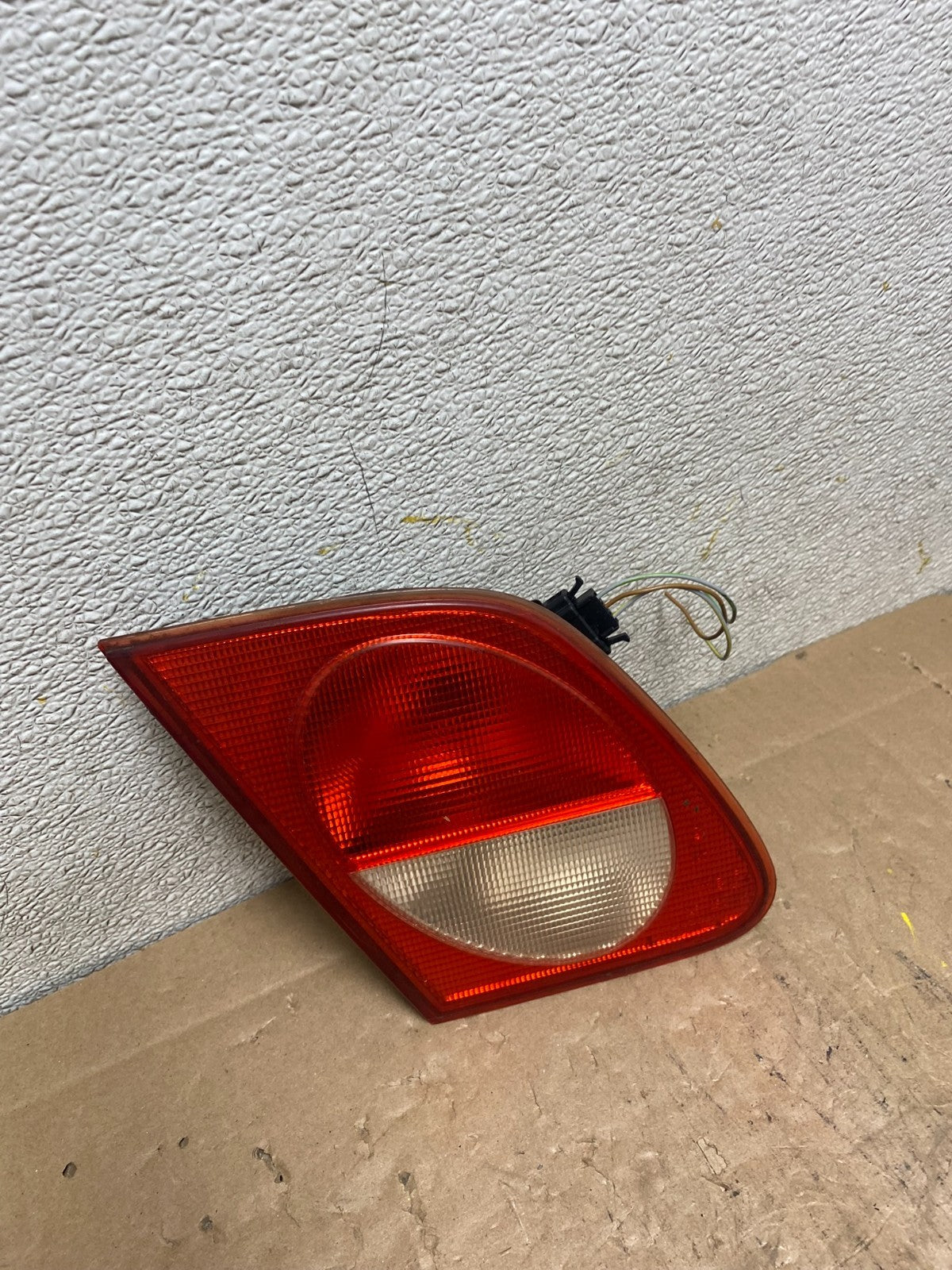 1996 - 1999 Mercedes-Benz E W210 E320 Left Driver Inner Tail Light OEM S0949 DW2