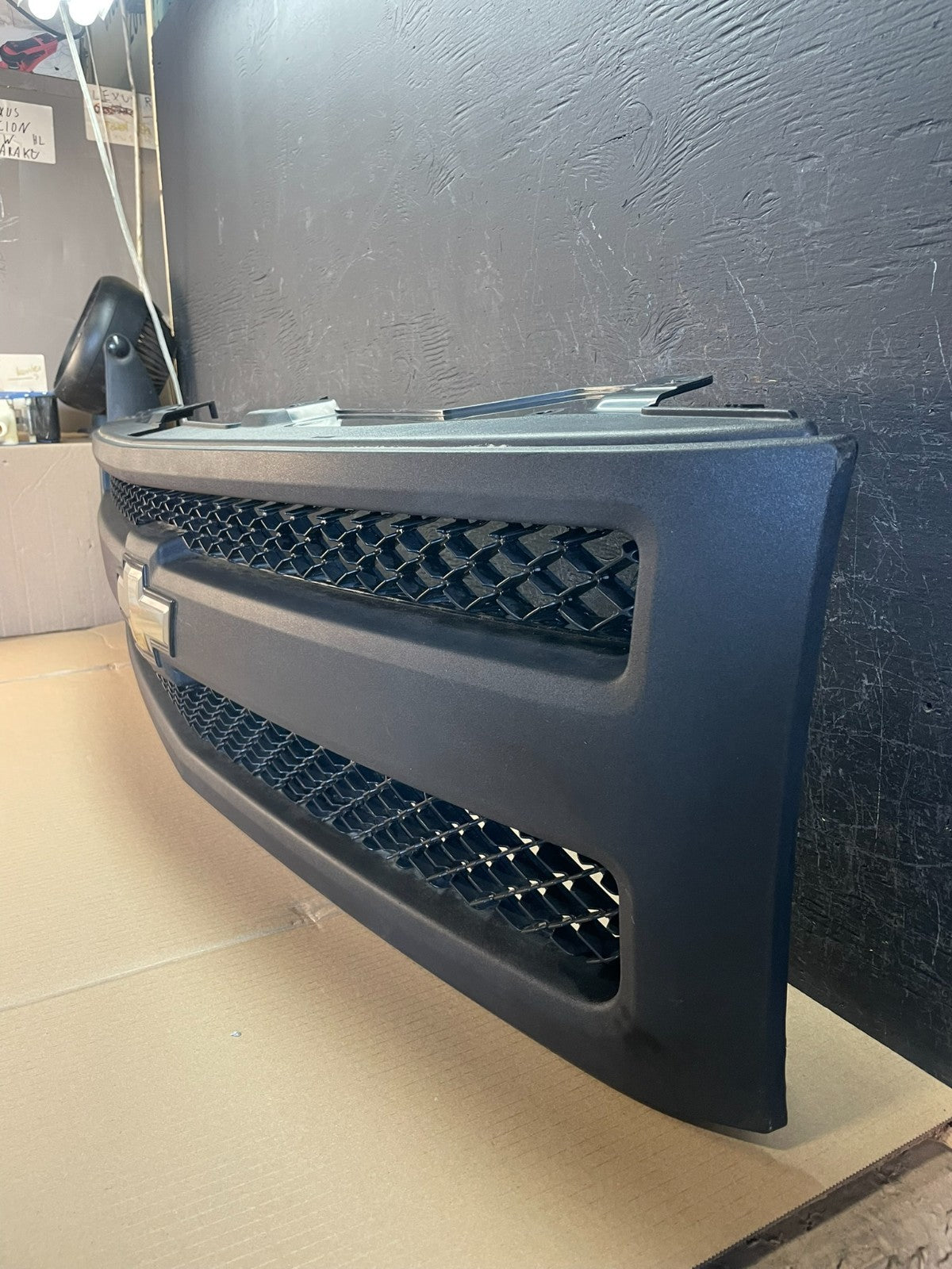 2007 to 2013 Chevrolet Silverado 1500 Front Grille Grill ae3477 DG1