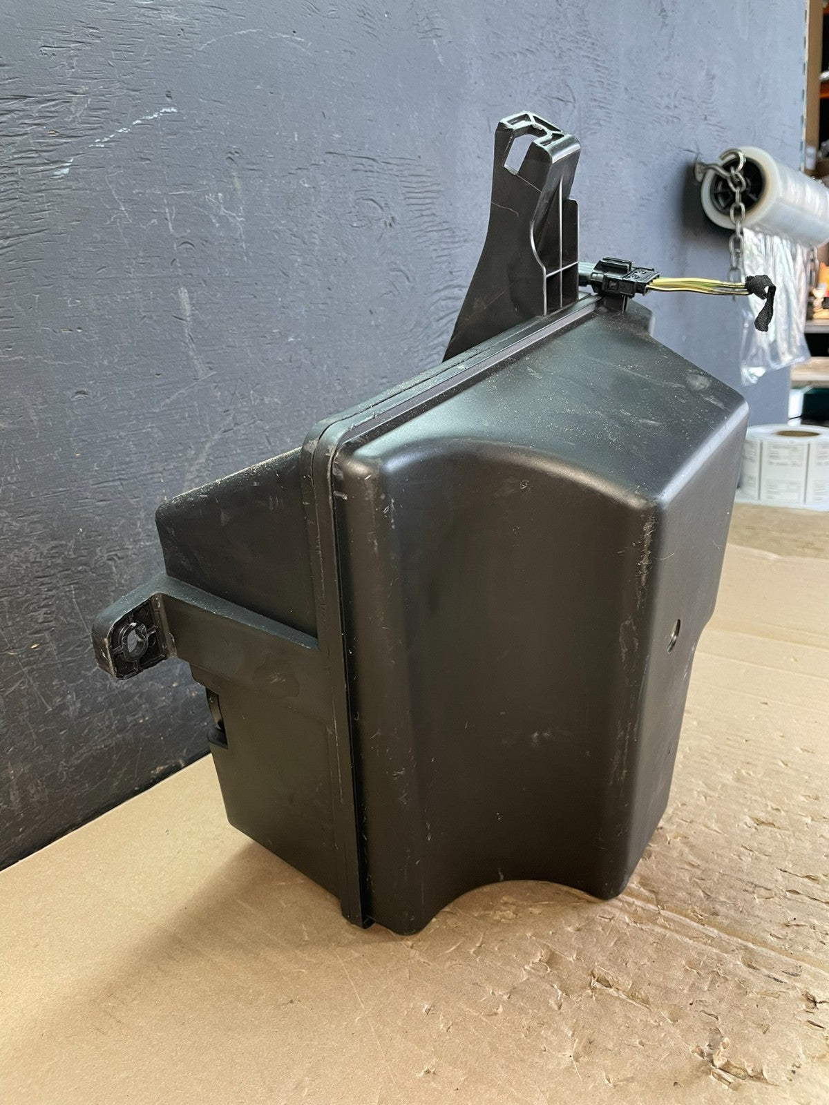 2004 - 2012 Mercedes ML350 Harman/Kardon Subwoofer Speaker a1648203502 AD8268 DG2