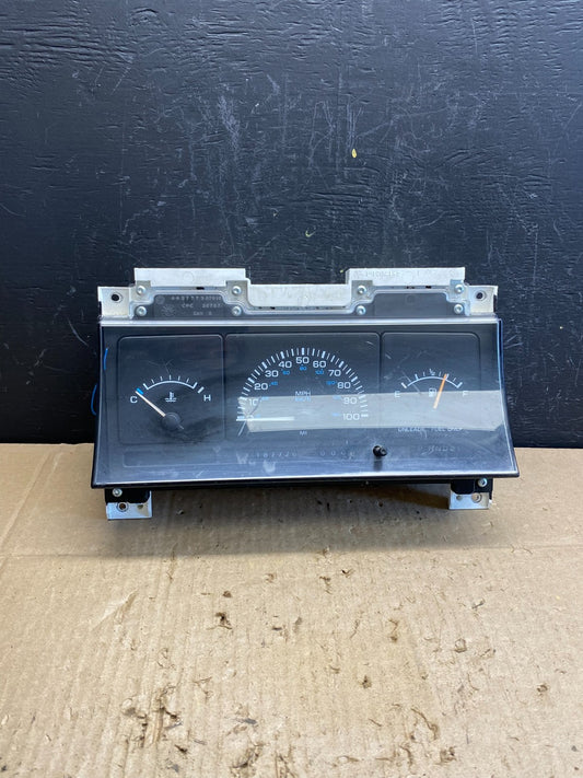 1991-1993 Plymouth Voyager  Speedometer Cluster Gauges AC4641 DG0