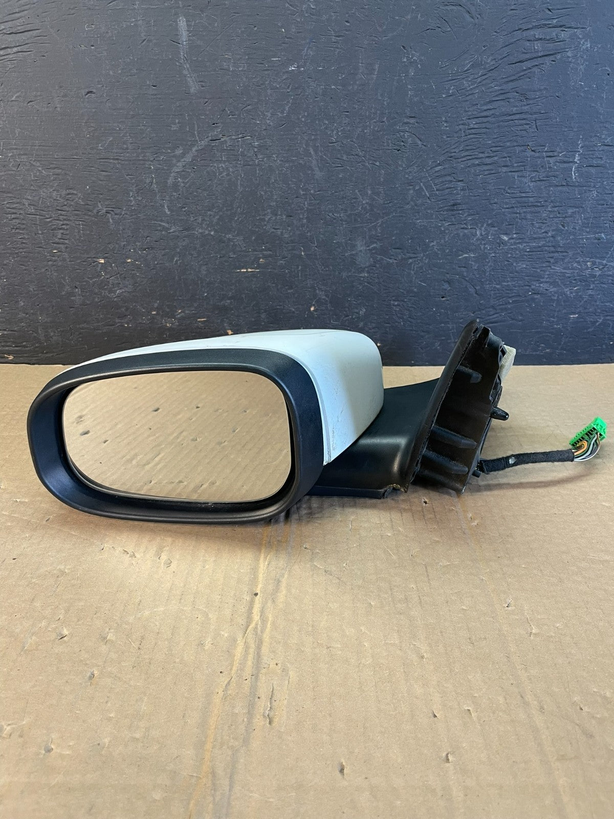 2007 to 2011 Volvo S80 Left Driver LH Side View Door Mirror AC9787 DW5