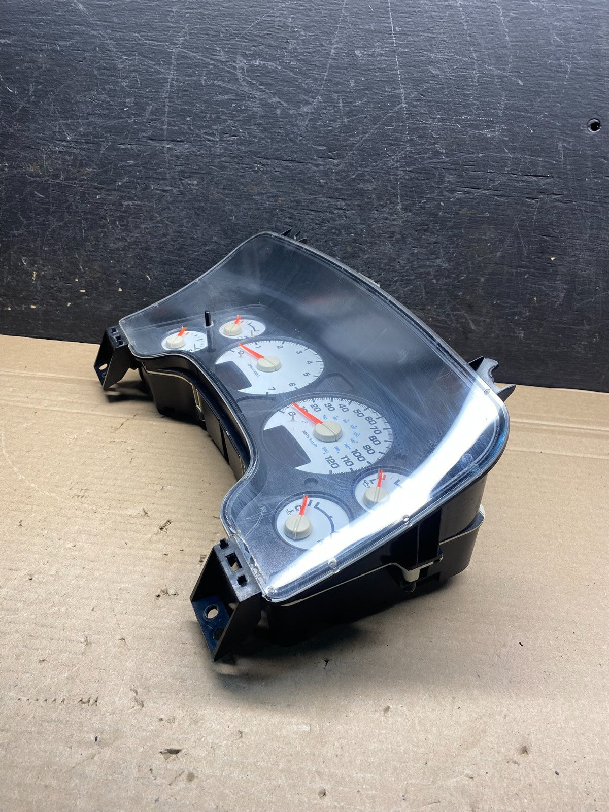 2004 2005 Dodge Ram 1500 Instrument Speedometer Gauge Cluster AH7518 DG3