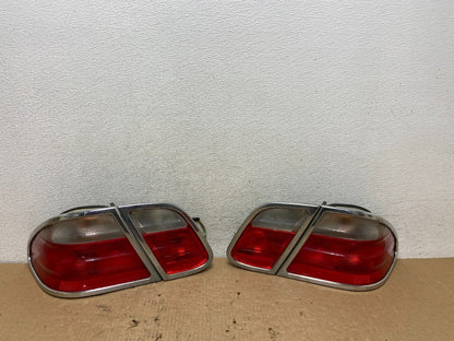 2000-2002 Mercedes-Benz E-CLASS E430 Left+Right Side Tail Lights AF82430