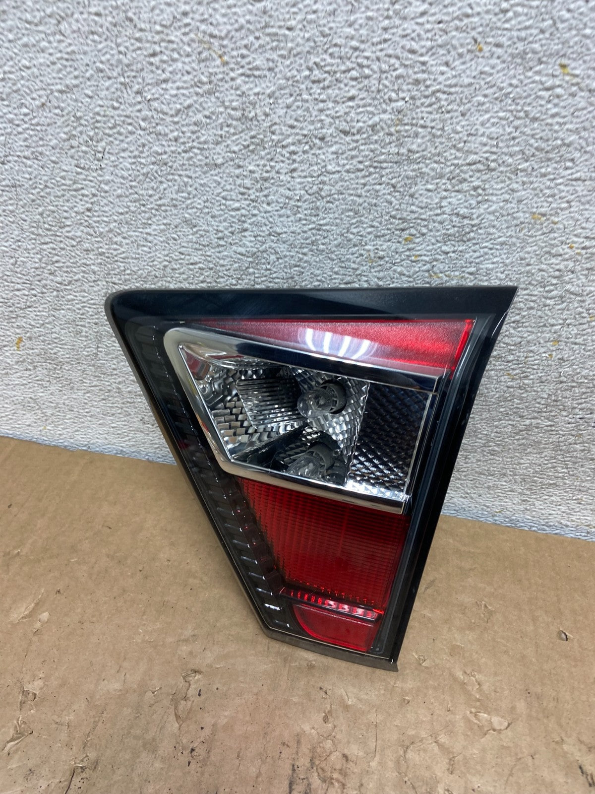 2017 2018 2019 Ford Escape Right Passenger RH Inner Tail Light AI9239 LK0