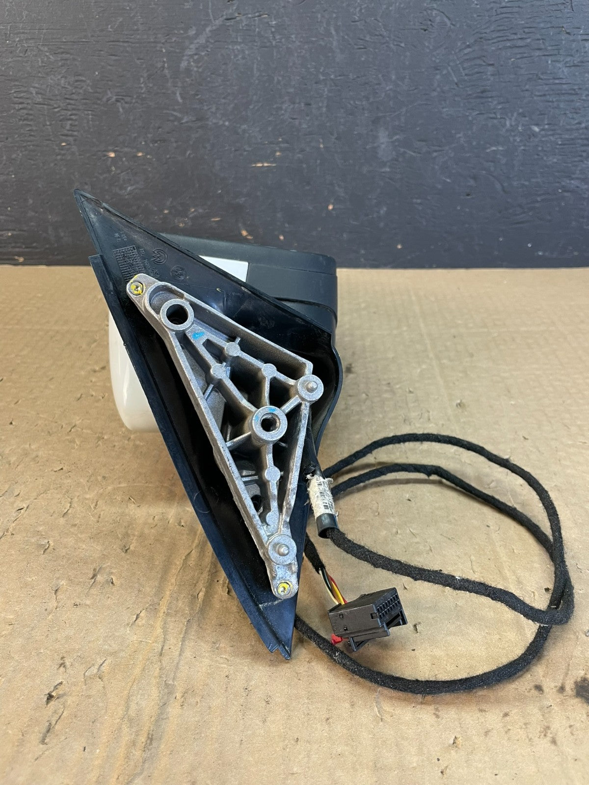 2012-2015 Volkswagen Passat Right Passenger Sgn Door View Mirror AC9910 DW9