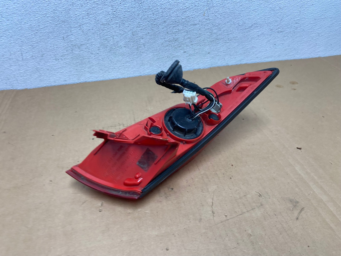 2003 to 2008 Infiniti FX35 FX45 Right Passenger RH Side Tail Light AD2622 LK4