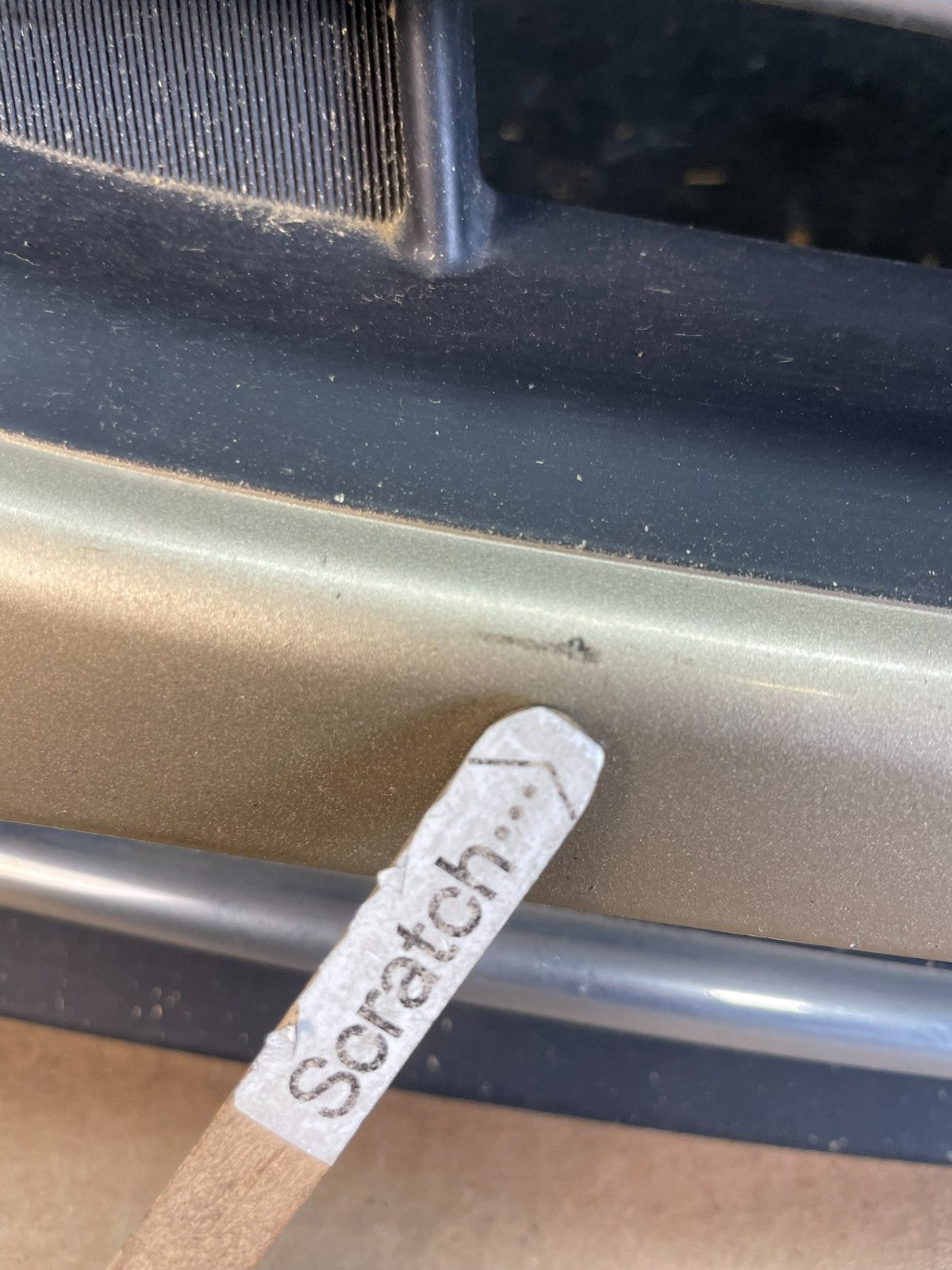 2006 to 2010 Kia Sedona Front Upper Grill Grille AC9964 DG3