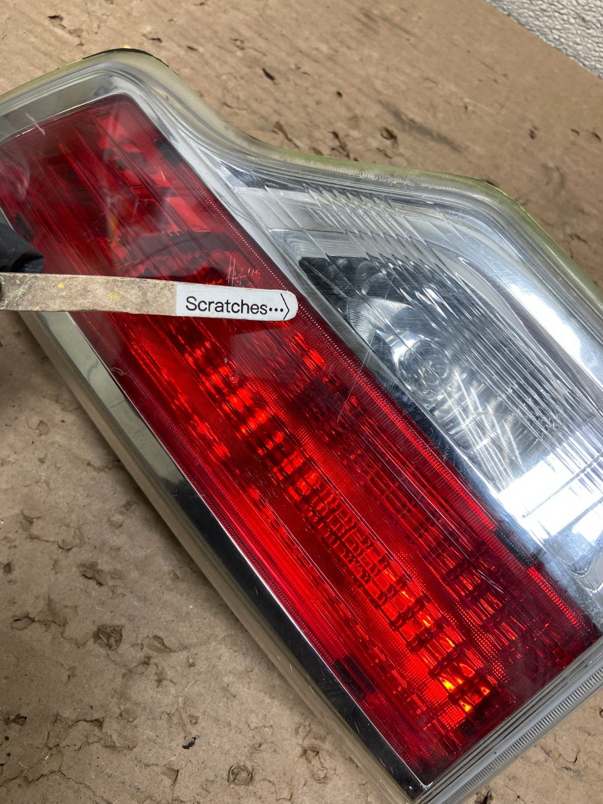 2014-2016 Toyota Highlander Left Driver LH Side Inner Tail Light OEM AB1672 DG4