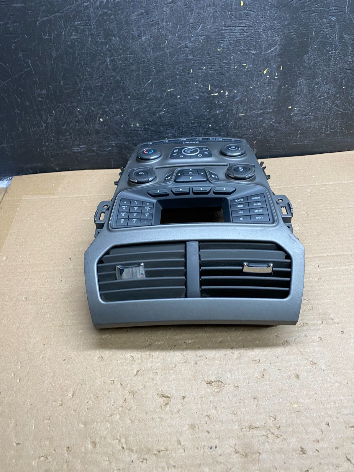 2014 2015 Ford Explorer Radio Climate Control Trim Bezel Panel AG6396 DG2