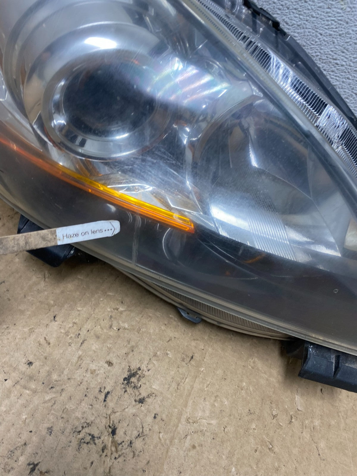 2010 - 2013 Mazda 3 Halogen Right Passenger Rh Side Headlight AG2294 DW4