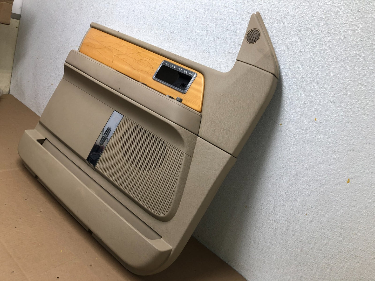 2007-2014 Lincoln Navigator Front Left Driver Lh Side Panel Door OEM D40451