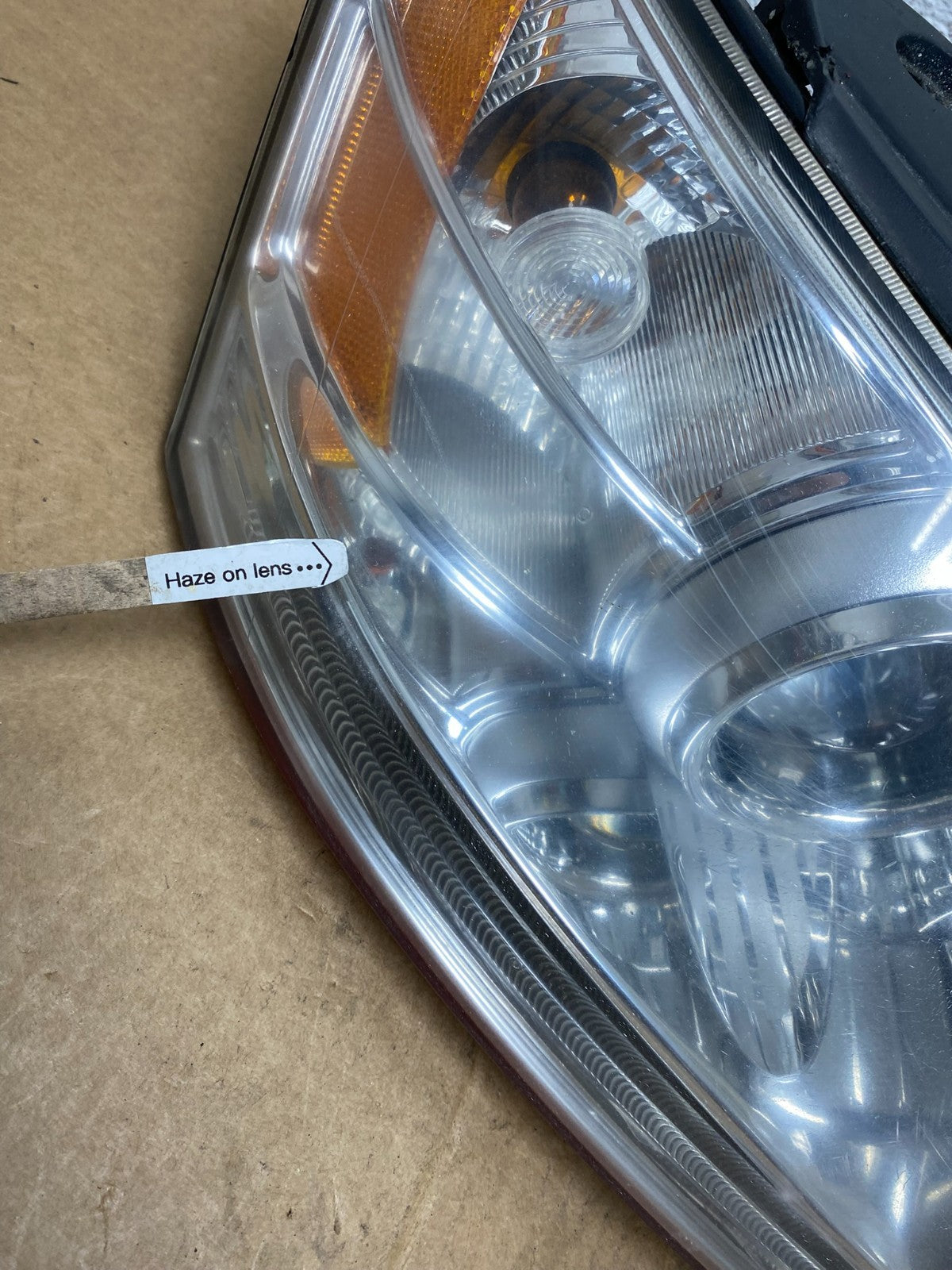 2009 to 2010 Hyundai Sonata Right Passenger RH Side Headlight Halogen AD6044 DW4