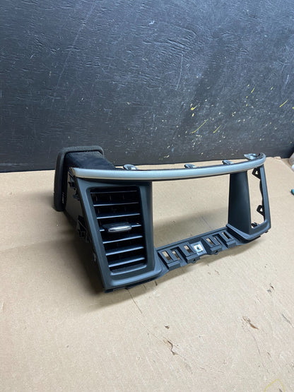 2013 to 2020 Nissan Pathfinder Center Dash Radio Trim Bezel Surround T4452 DG2