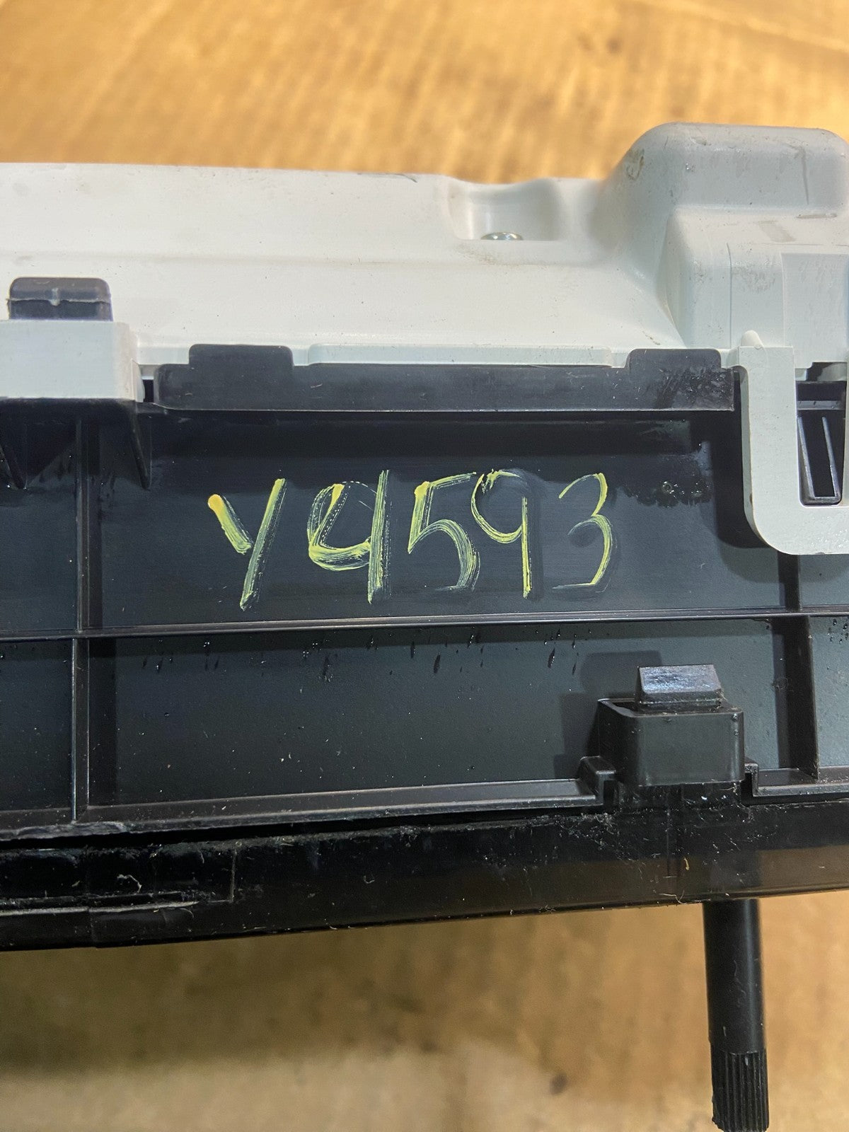 2008 2009 2010 Toyota Sienna Speedometer Cluster Gauge OEM y4593 DG6