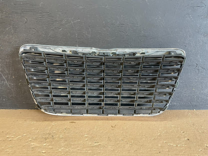 2011 to 2016 Chrysler Town & Country Front Upper Grill Grille AF3520 DG4