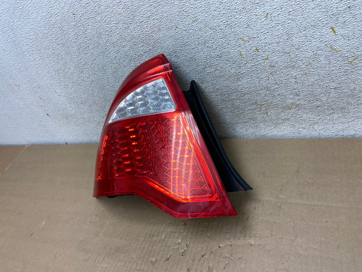 2010 2011 2012 Ford Fusion Left Driver LH Side Tail Light AI2179 LK1