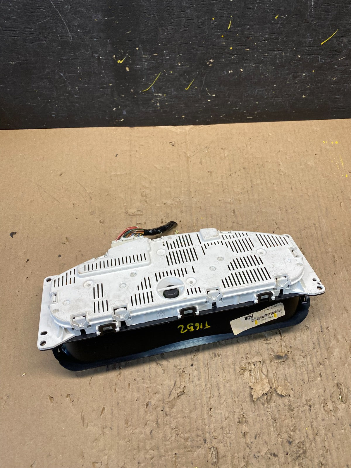 2005-2012 Nissan Pathfinder Xterra Cluster Speedometer Instrument T1652 DG4