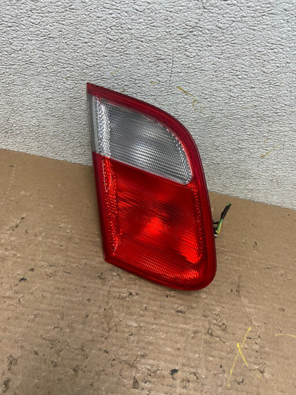 1998-2003 Mercedes Benz CLK Inner Left Driver LH Side Tail Light Lamp R0955 DW0