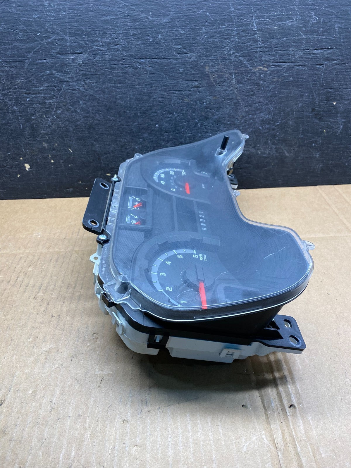 2011 to 2013 Ford E150 E250 E350 VAN Gauge Speedometer Cluster AI9731 DW1