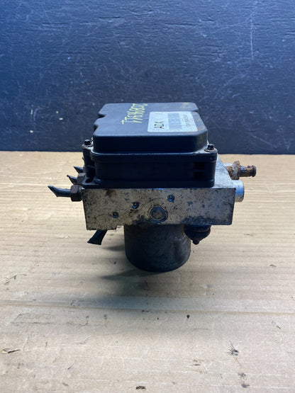 20896911 Chevrolet Tahoe 2011 ABS Anti-Lock Brake Pump Control Module AE6220 DW4