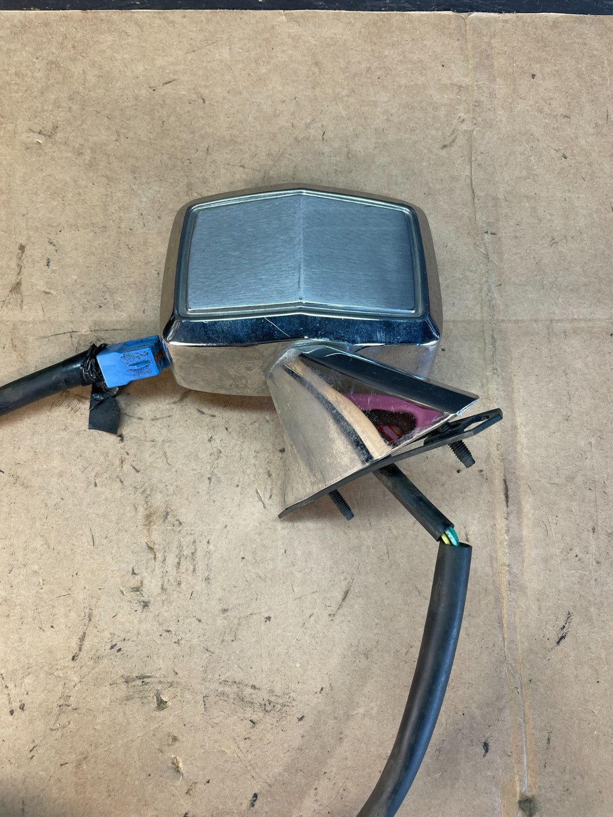 1980 to 1983 Lincoln Mark VI Right Passenger Door View Power Mirror ae1044 DG0