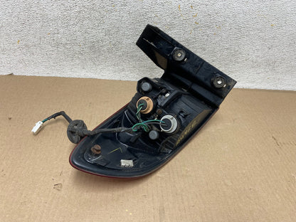 2006-2007 Subaru Tribeca B9 Right Passenger Rh Side Tail Light AH4368 DW6