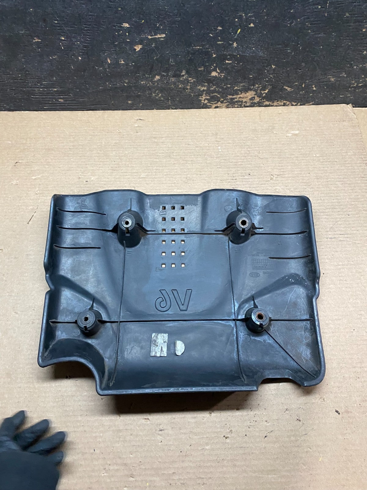 2008 - 2010 Hyundai Tucson Kia Sportage Engine Motor Cover V7039 DG5
