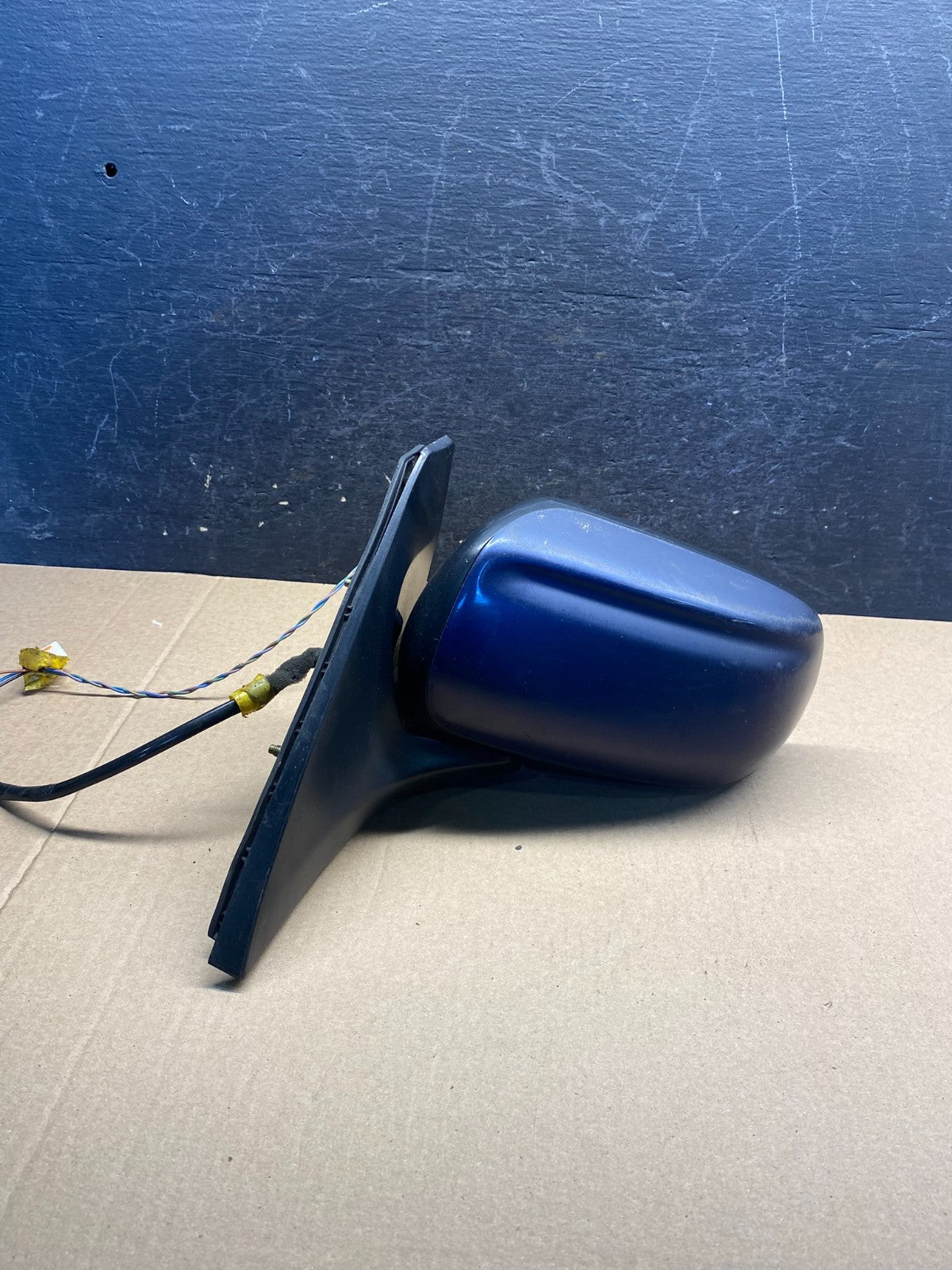 1999 to 2003 Mazda Protege Right Passenger Side View Door Mirror ah3211 DG0