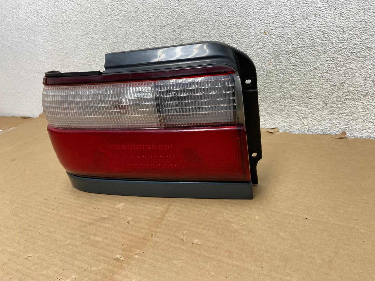 1996 to 1997 Toyota Corolla Left Driver Lh Side Tail Light AG9162 LK2