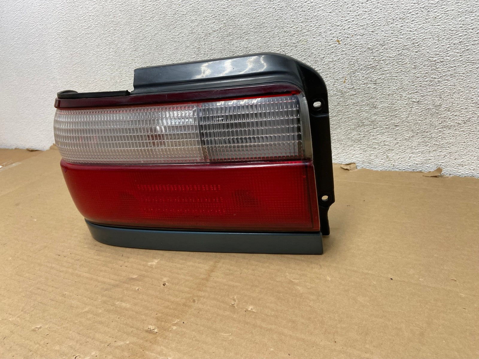 1996 to 1997 Toyota Corolla Left Driver Lh Side Tail Light AG9162 LK2