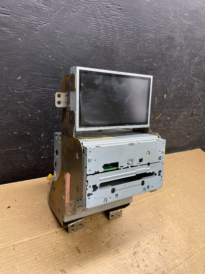 2008 - 2009 Nissan Maxima M35 M37 Screen Radio CD Navigation W9571 DG2