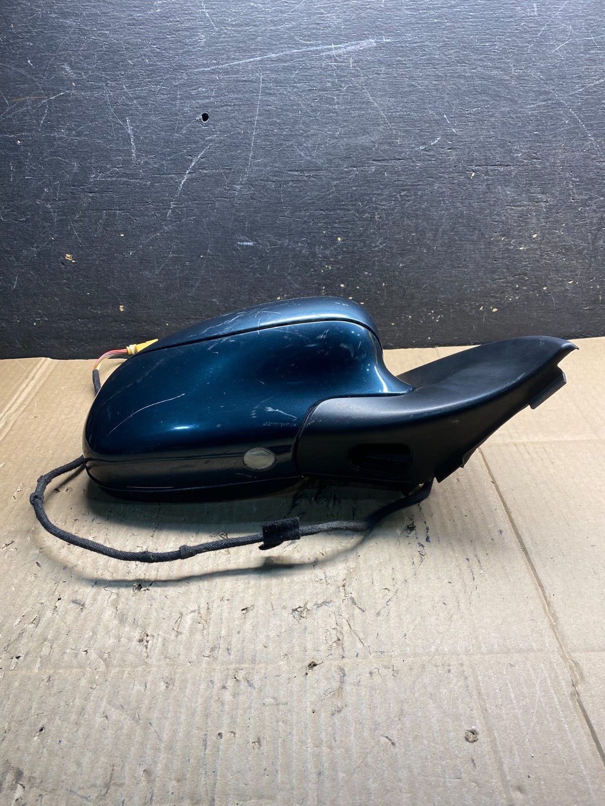 2003 to 2006 Porsche Cayenne Right Passenger RH Door Mirror OEM AB0759 MS3