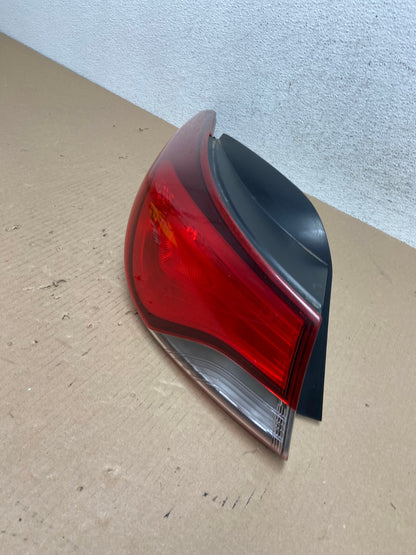 2014 2015 2016 Hyundai Elantra Sedan Left Driver LH Tail Light AE7253 LK1