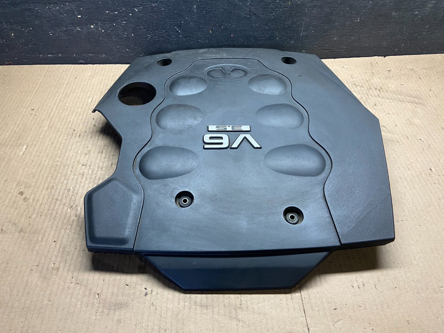 2003 to 2007 Infiniti FX35 M35 G35 V6 Engine Motor Cover OEM A95461