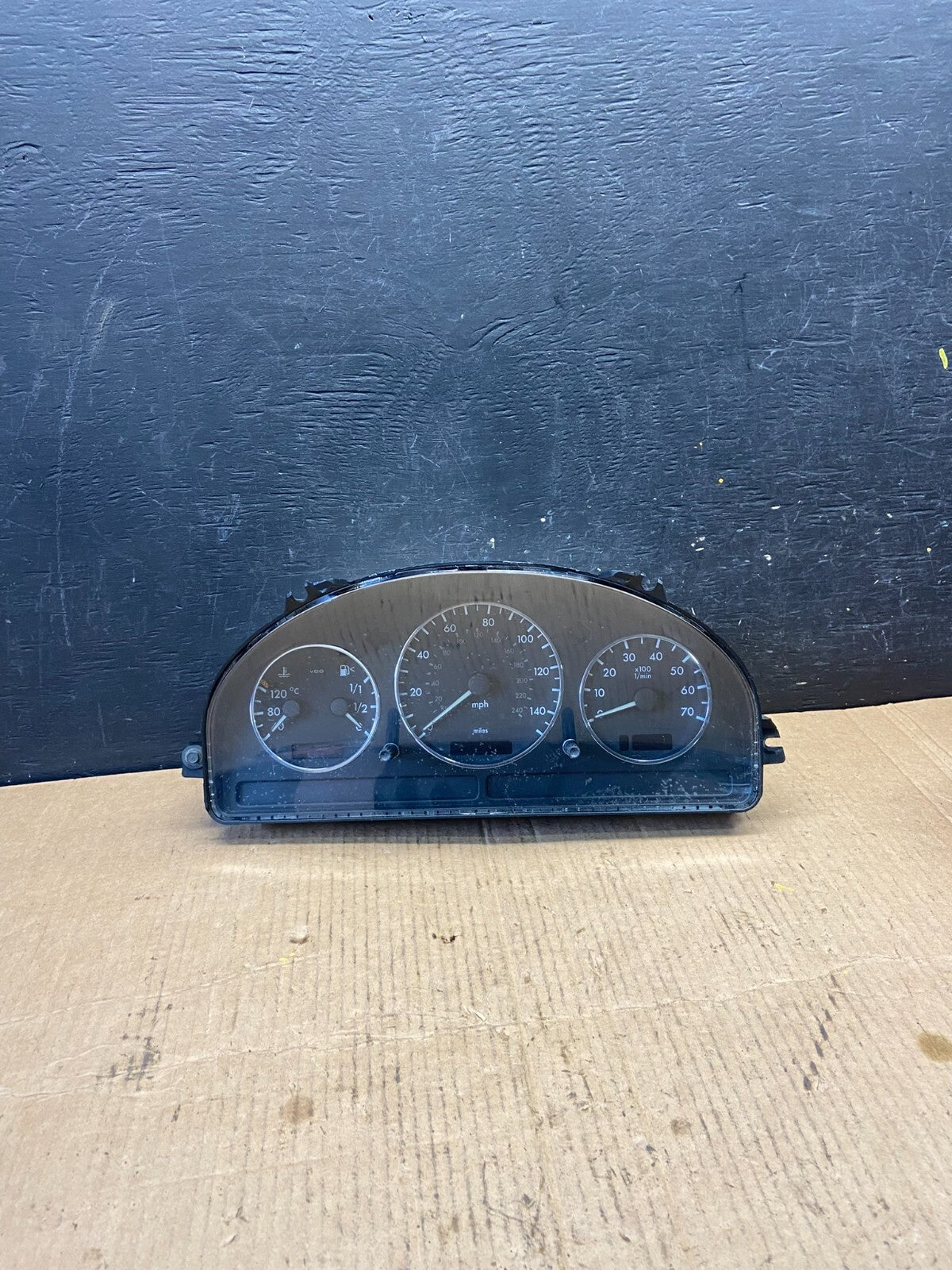 2002-2005 Mercedes W163 ML320 ML430 Instrument Cluster Speedometer M4490 DG0