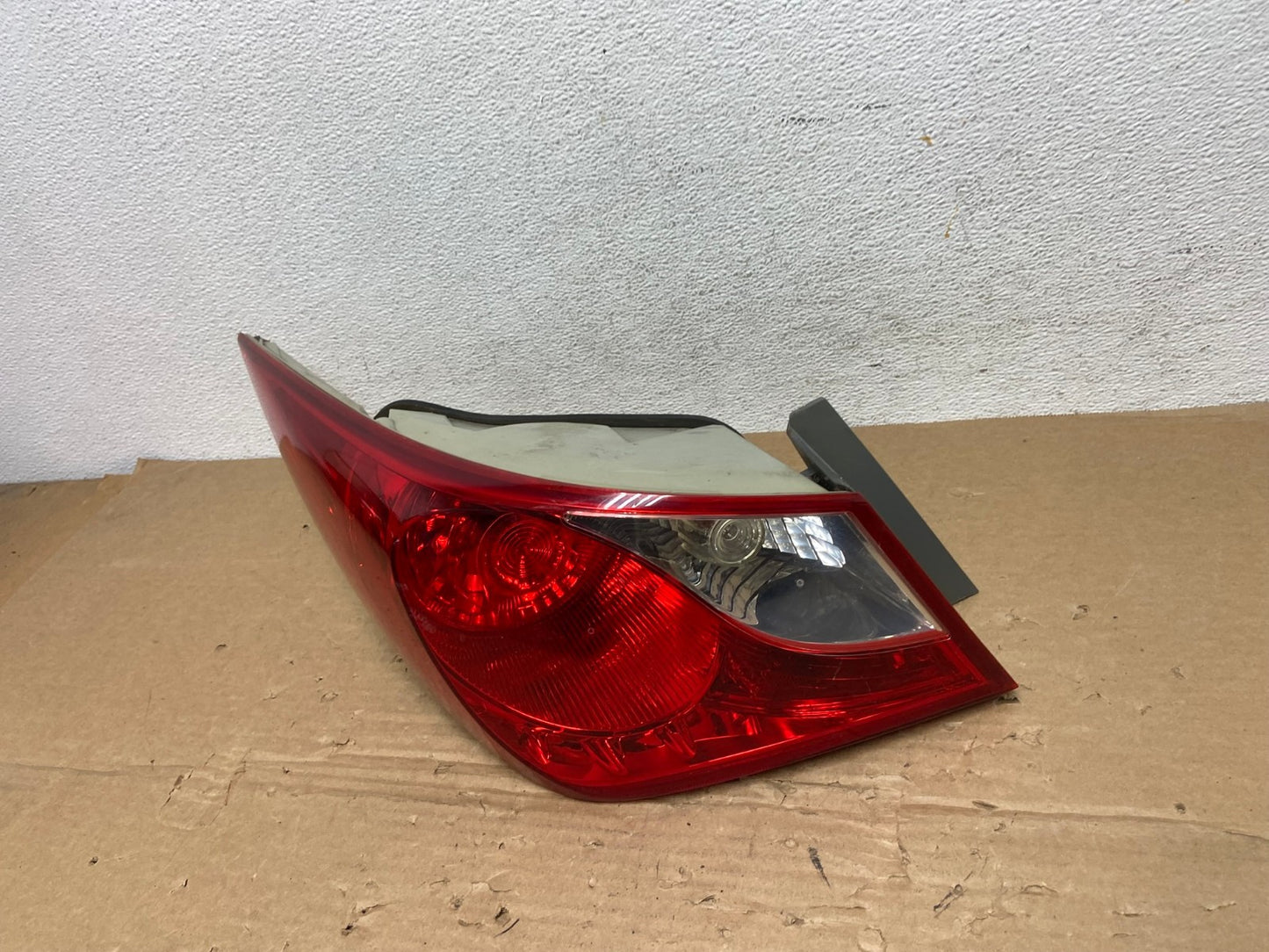 2011 2012 2013 Hyundai Sonata Left Driver LH Side Tail Light AD4084 LK1