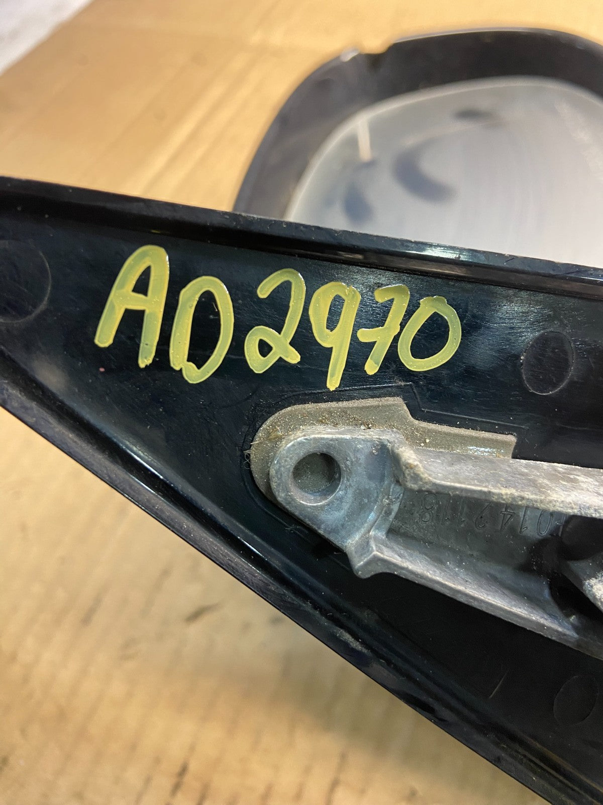 2009 to 2011 BMW 328i 335i Right Passenger Side View Door Mirror AD2970 DW10
