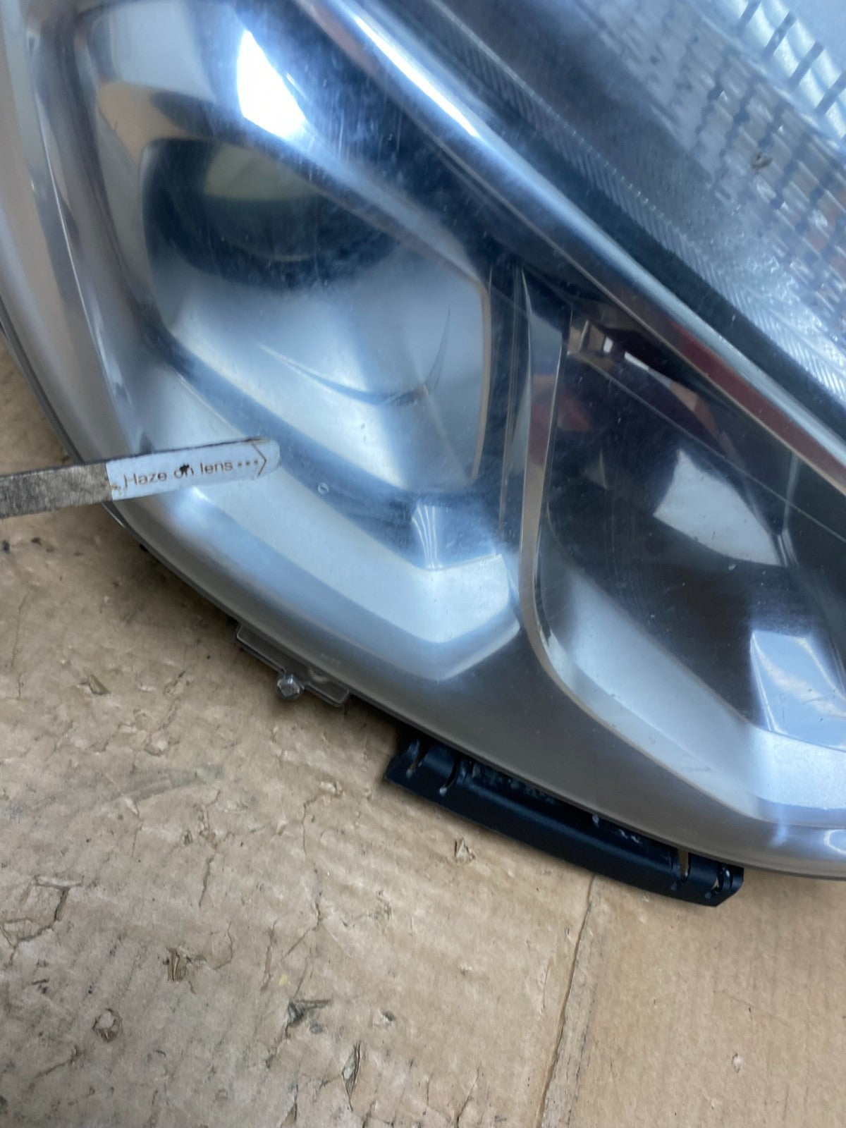 2016-2018 Chevrolet Equinox Right Passenger RH Halogen Headlight AI5506 DW4