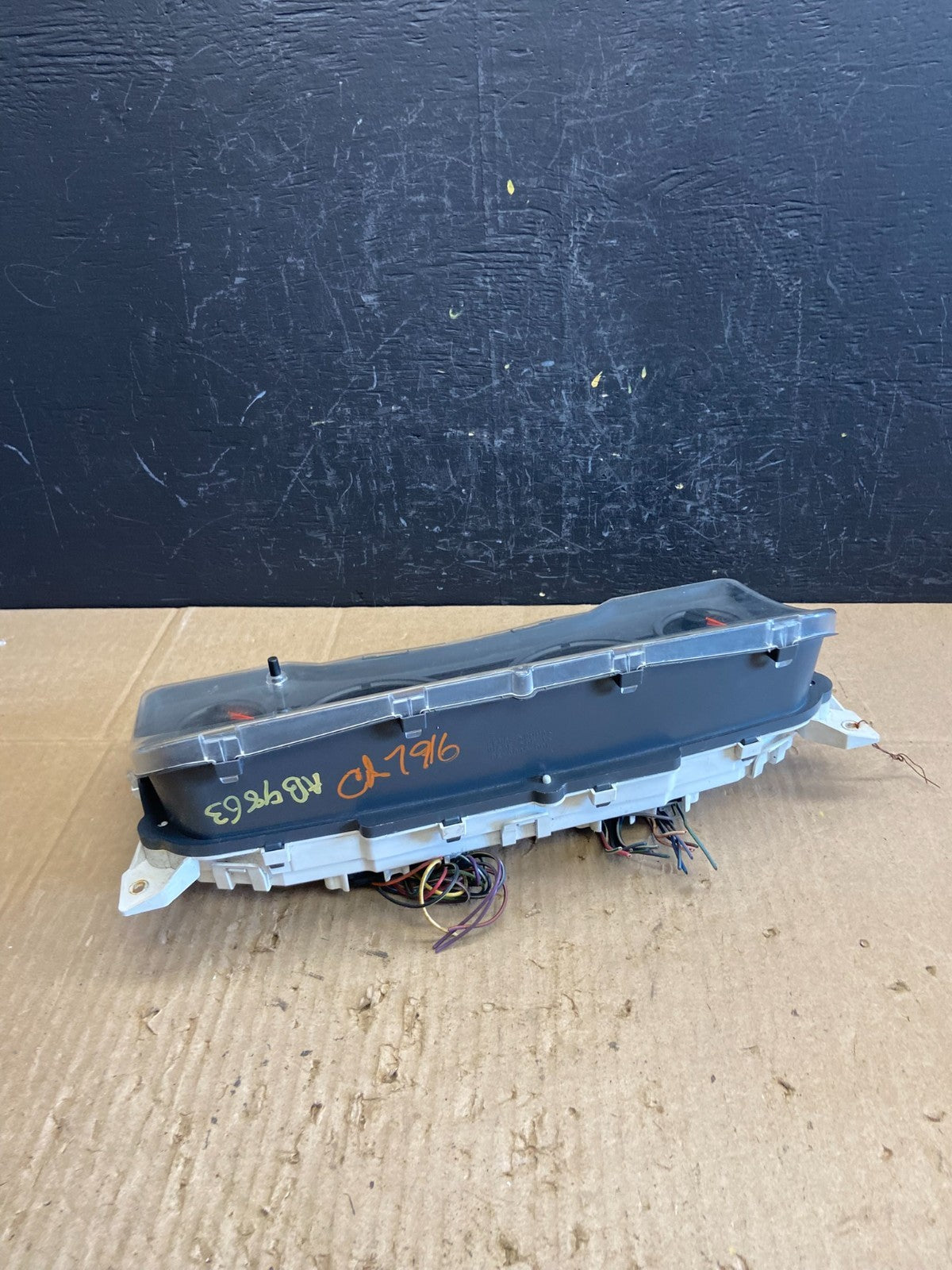 2007 Jeep Compass Speedometer Gauge Cluster OEM AB9863 DG4