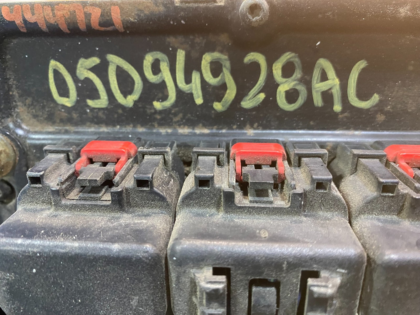 2007 Dodge Magnum Charger 2.7L  Engine Control Unit ECU AC0717 DG2