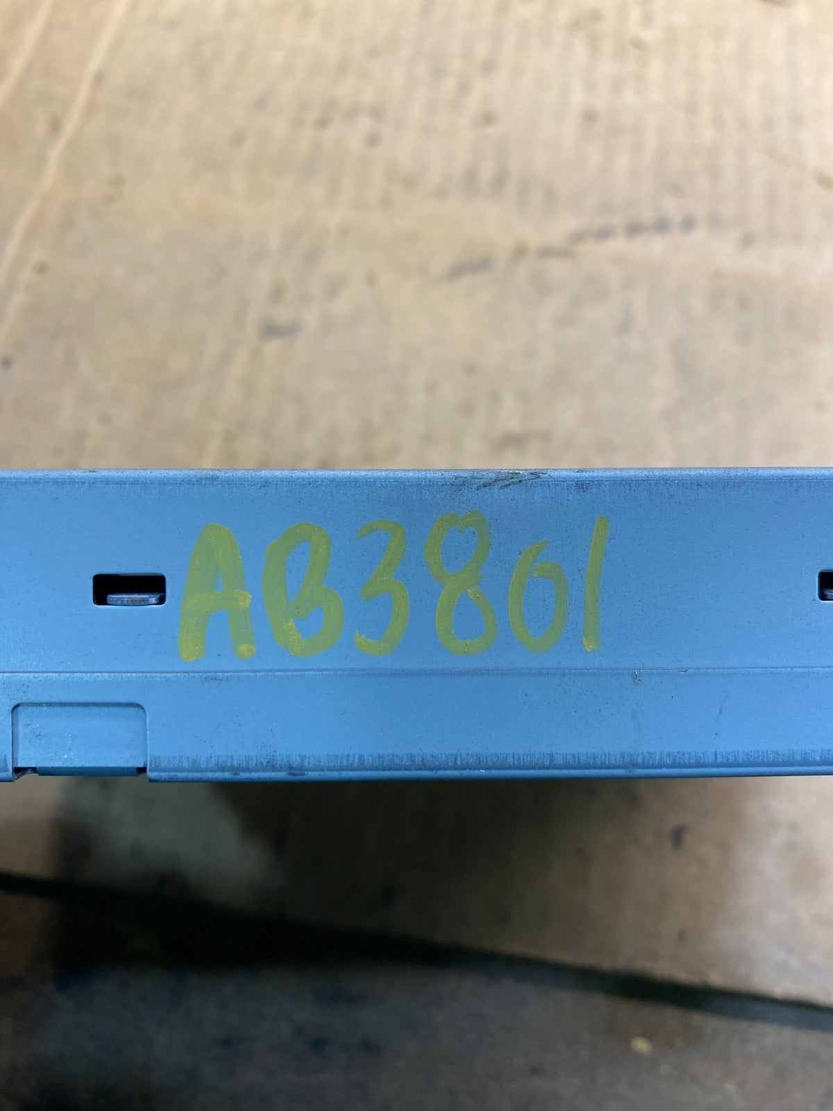 2010 - 2011 Chevrolet Equinox Radio Display Screen Information Dash Oe AB3801 DG5