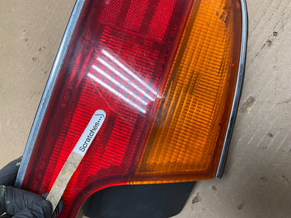 1994 1995 1996  Infiniti Q45 Left Driver Lh Side Tail Light OEM AB1046 DG3