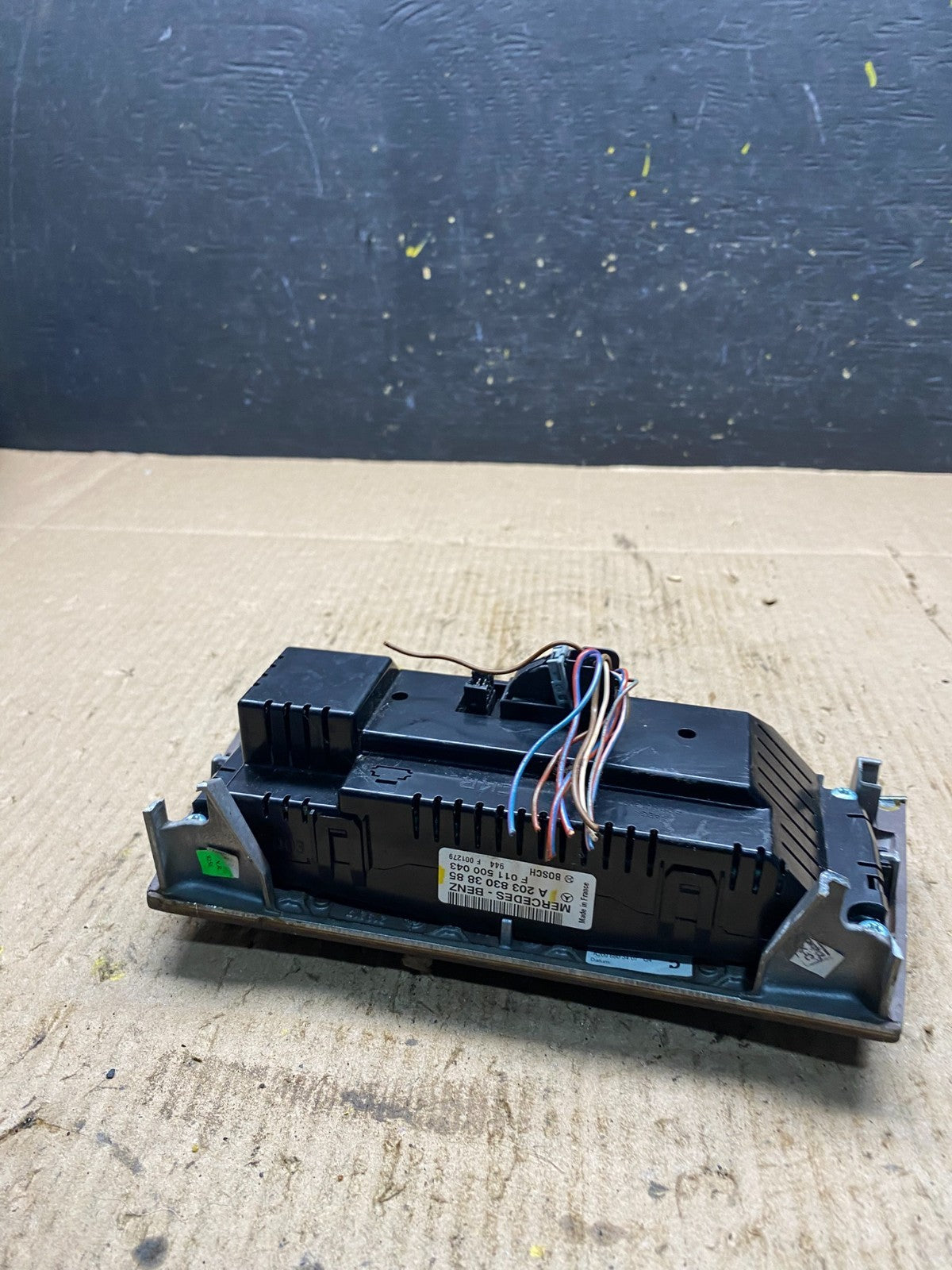 2005-2009 Mercedes W209 CLK350 A/C Heater Climate Control Trim R6258 DG5