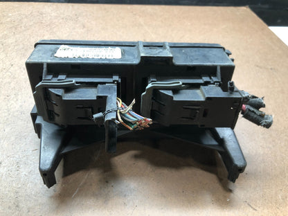 2006 Jeep Grand Cherokee Integrated Power Fuse Box Body Control Module R6373 DG0